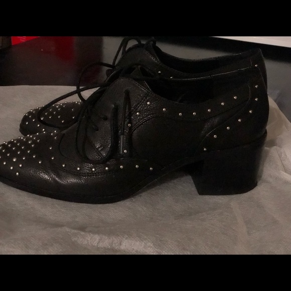 Woman shoes Size 7.5 M - Picture 1 of 4